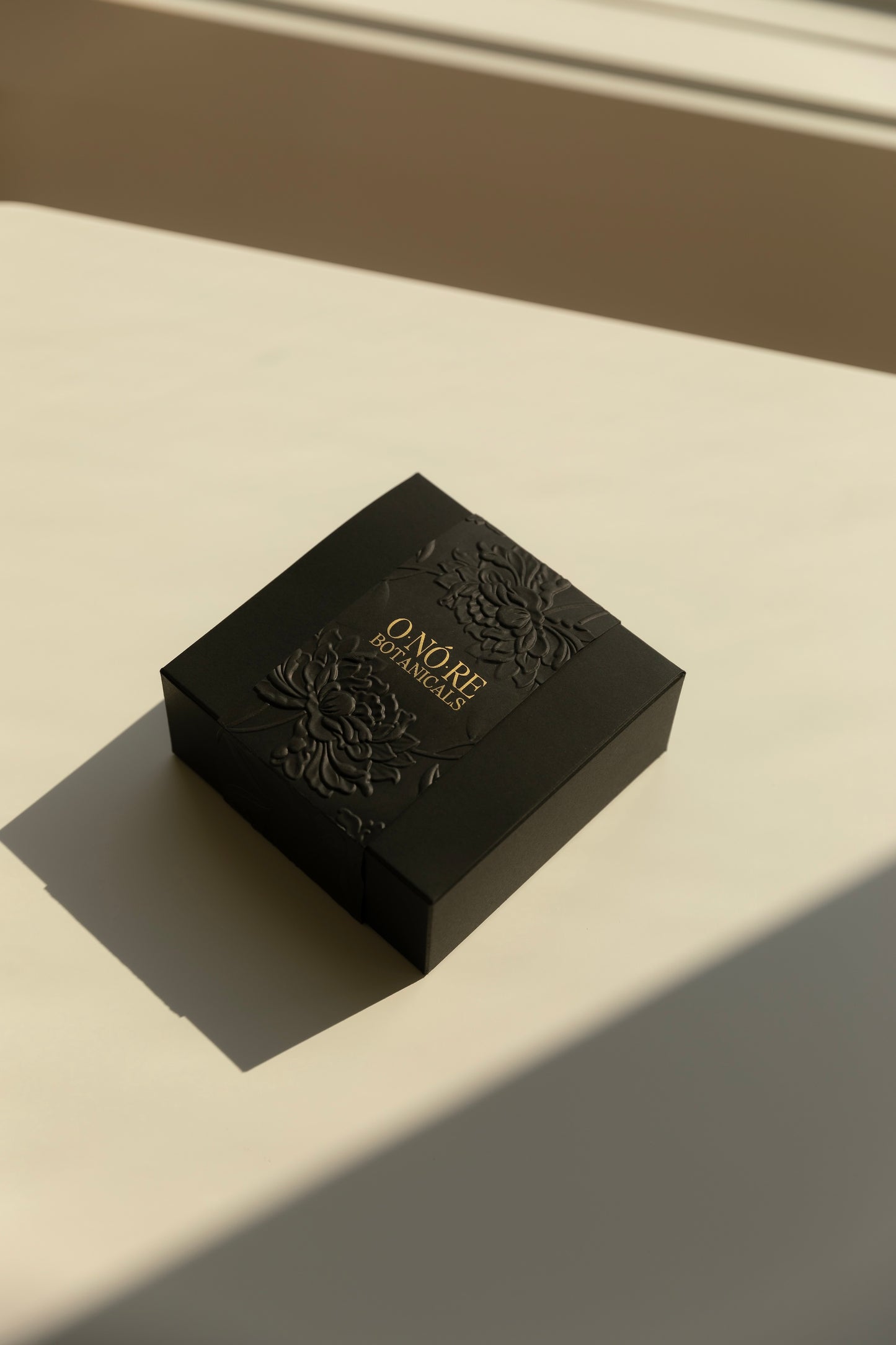 Organic Room Spray: No. 07 Rosewood + Leather + Dark Tonka